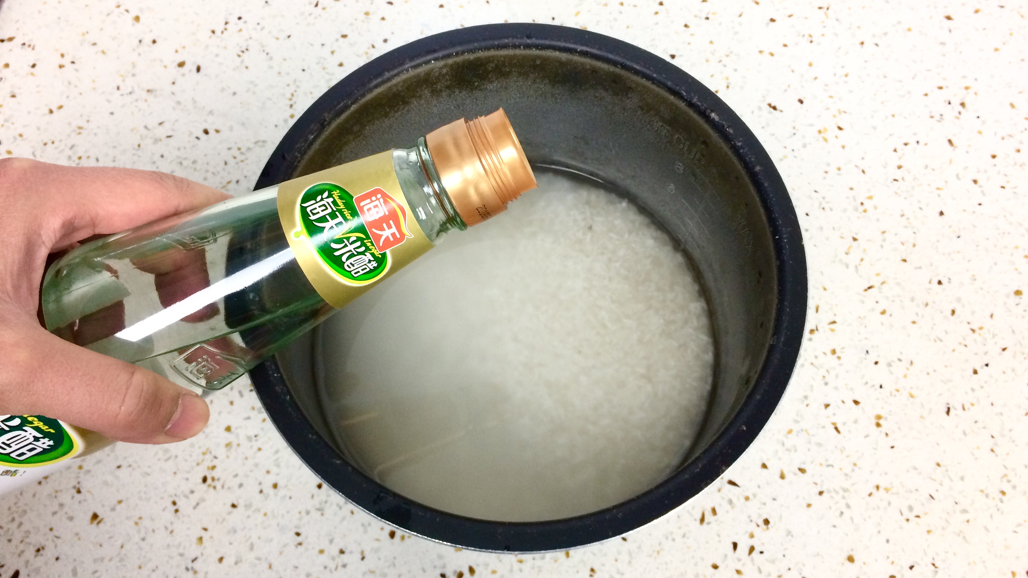 米饭喜欢吃硬的,米饭喜欢吃软的粘的