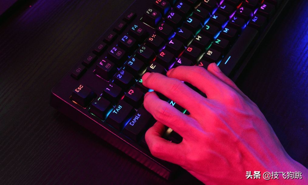 入门三模键盘,300入门级键盘