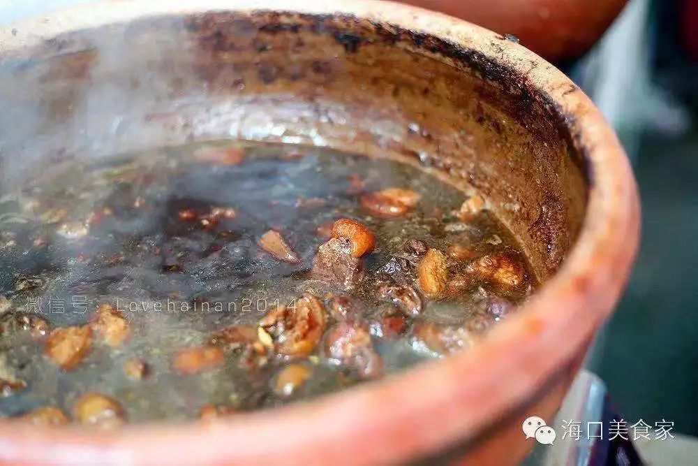 猪脚饭陪海口人长大，海口人陪猪脚饭老去