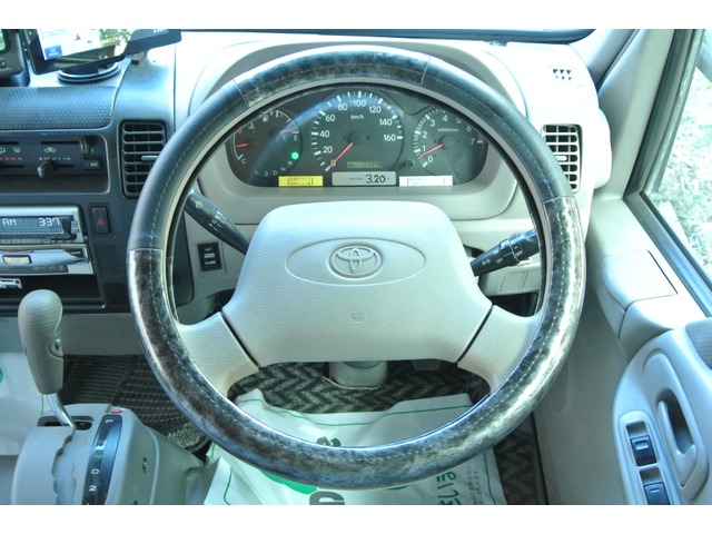 丰田海狮c型四驱房车,二手丰田海狮房车