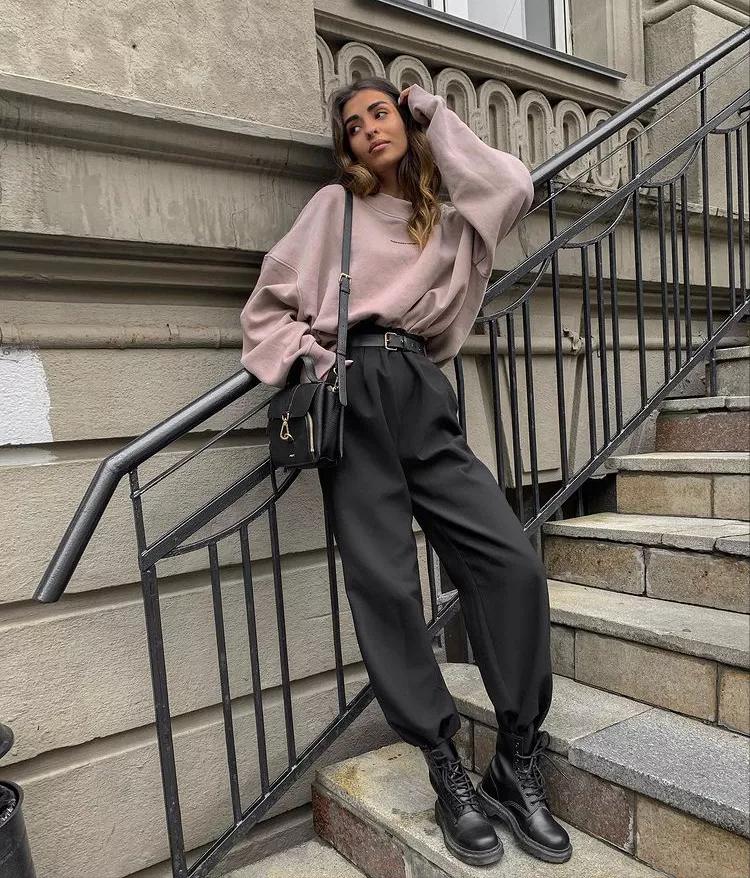 想穿得简单舒适一点,想要穿得时髦又凉快