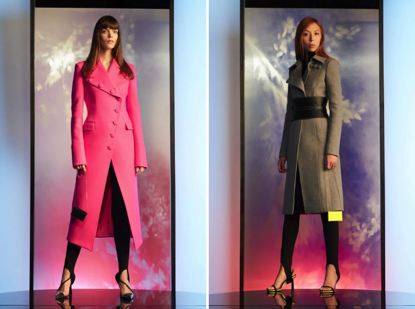 被嫌弃的踩脚裤翻身了！今年正当红