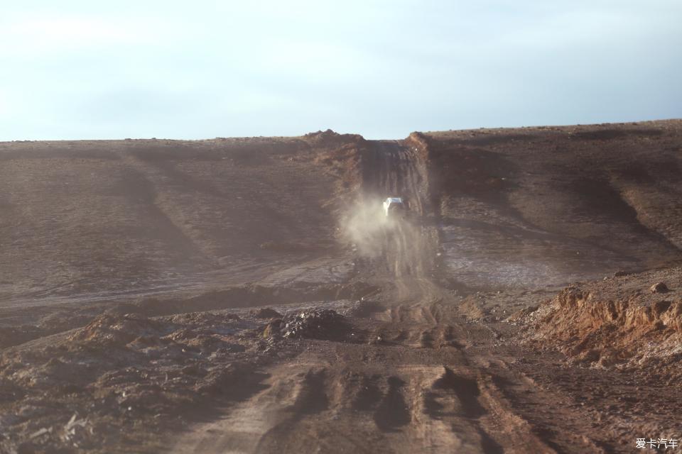 帕杰罗劲畅进藏自驾视频,帕杰罗劲畅西藏新疆自驾游