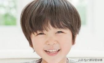 宝宝门牙连牙根摔掉了,门牙摔掉了一半有什么预兆