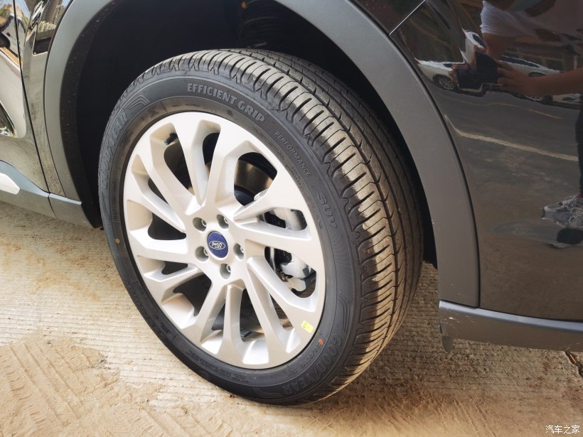 福特领裕初体验总体感觉适合家用,福特领裕七座2022款落地价多少