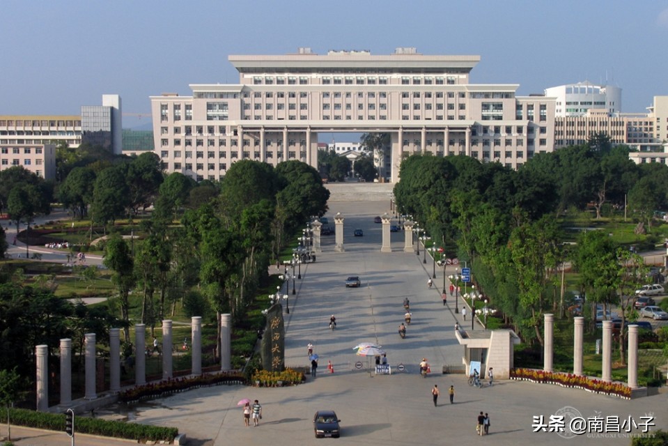 广西大学和云南大学哪个更好,广西大学pk云南大学