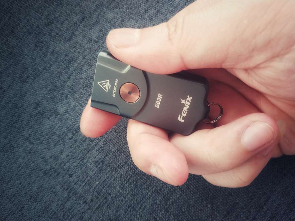 小包包里装些啥？实用好玩还不失bbb...g