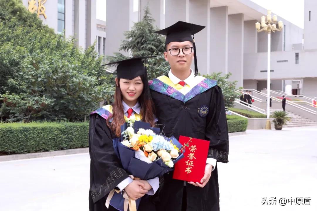 大片来袭！河南各高校凹造型毕业照绝对惊艳到你