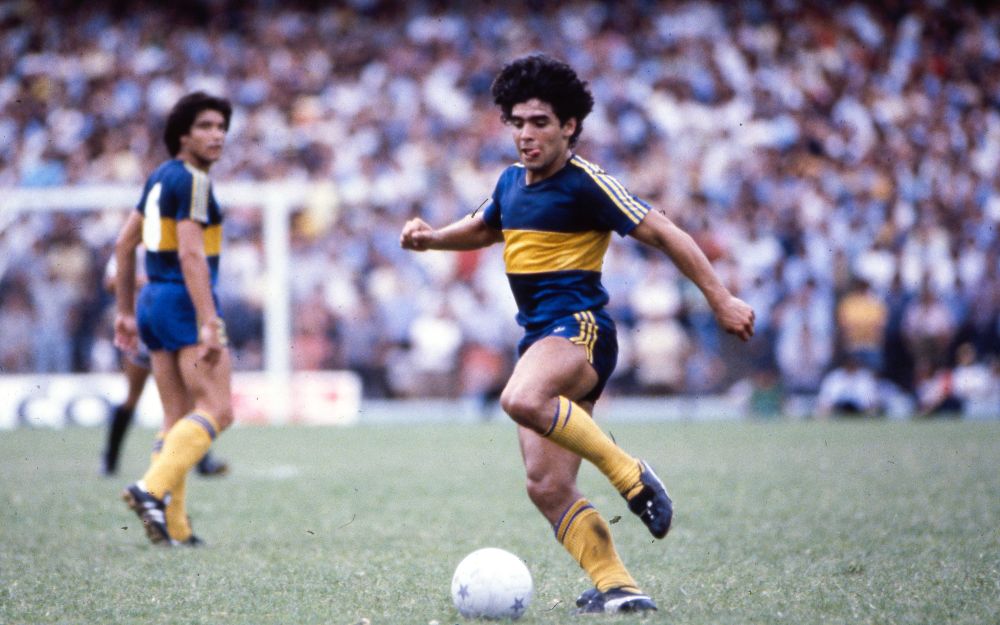 1987年，*小平邓**邀马拉多纳来中国遭拒，马拉多纳：不给3亿，不去