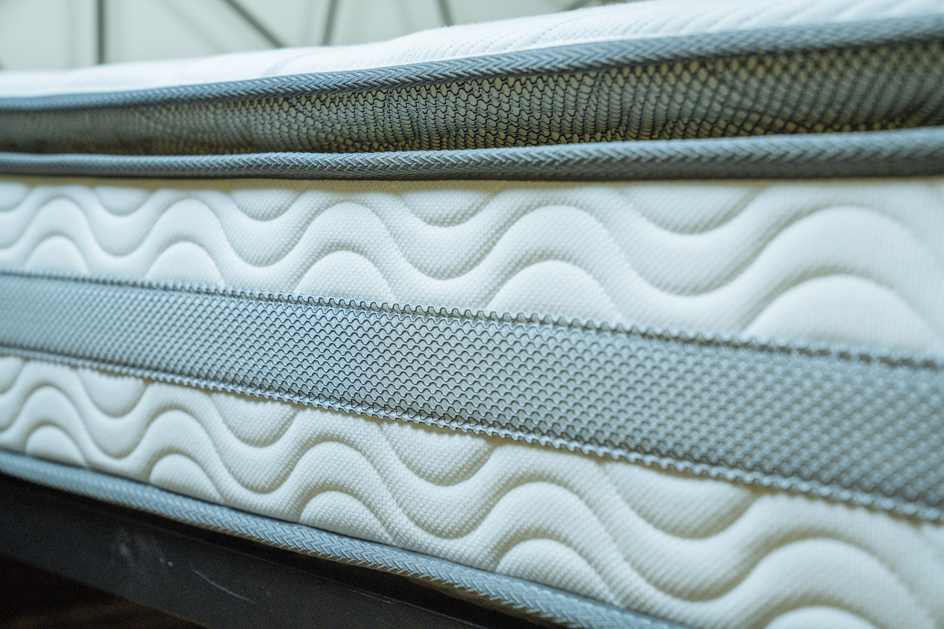 床垫是弹簧床垫好还是乳胶床垫好,床垫选弹簧床垫还是记忆棉床垫