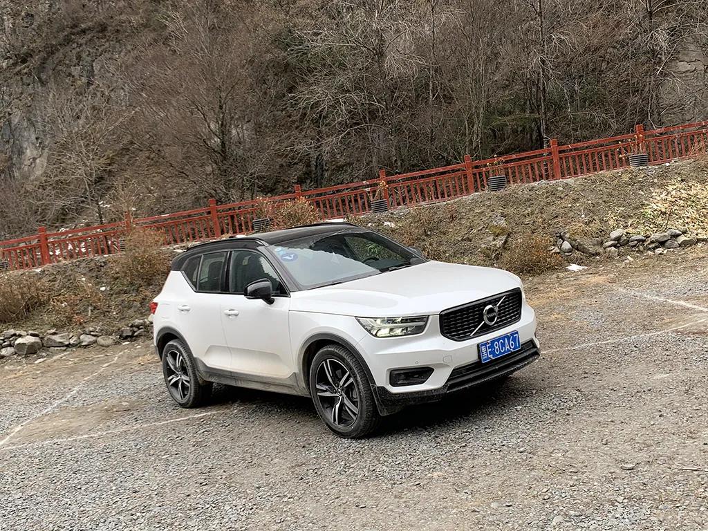 最新沃尔沃xc40试驾视频,深度试驾沃尔沃xc40最低配