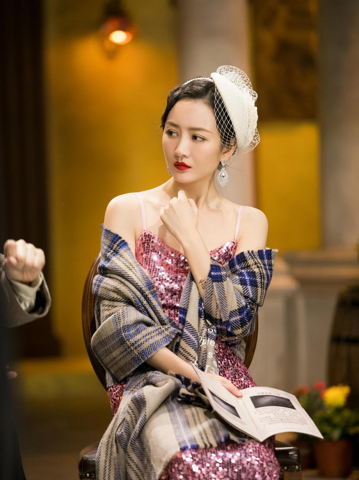 王鸥人品,王鸥曾经陷入夜光剧本风波