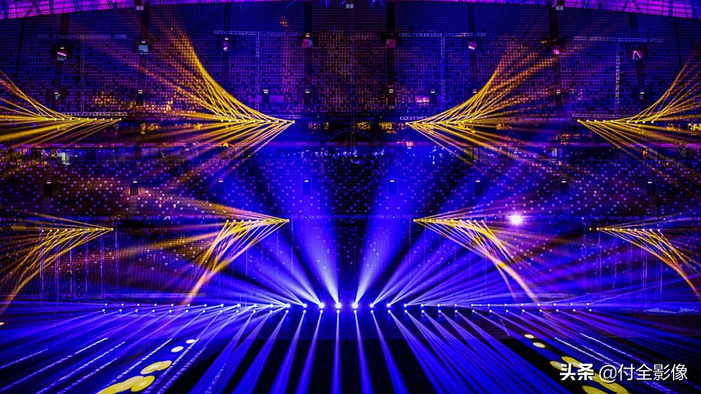 鸟巢沸腾瞬间,鸟巢合唱爱如潮水