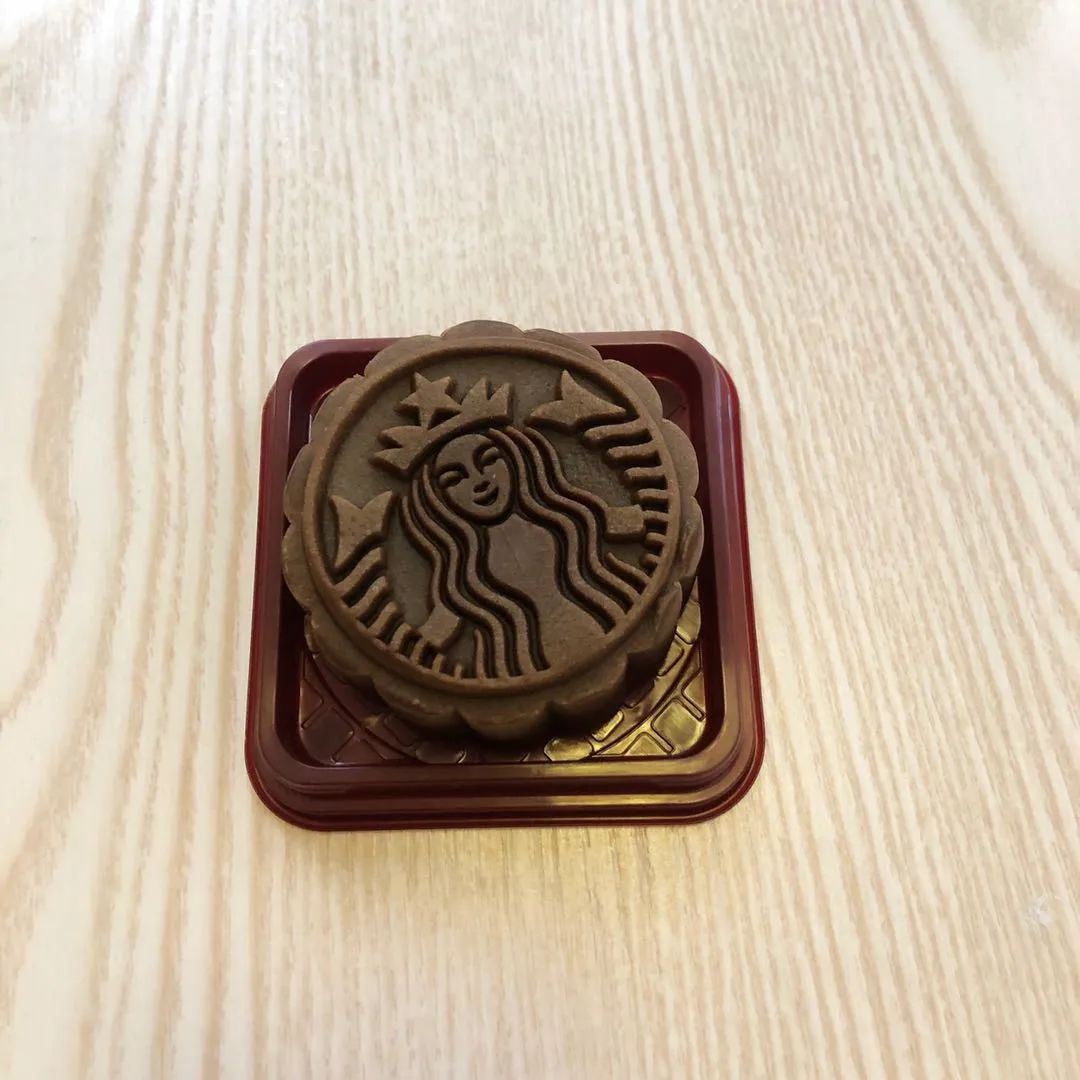 虽然网红月饼性价比都低，但星巴克出品还是倒数第一