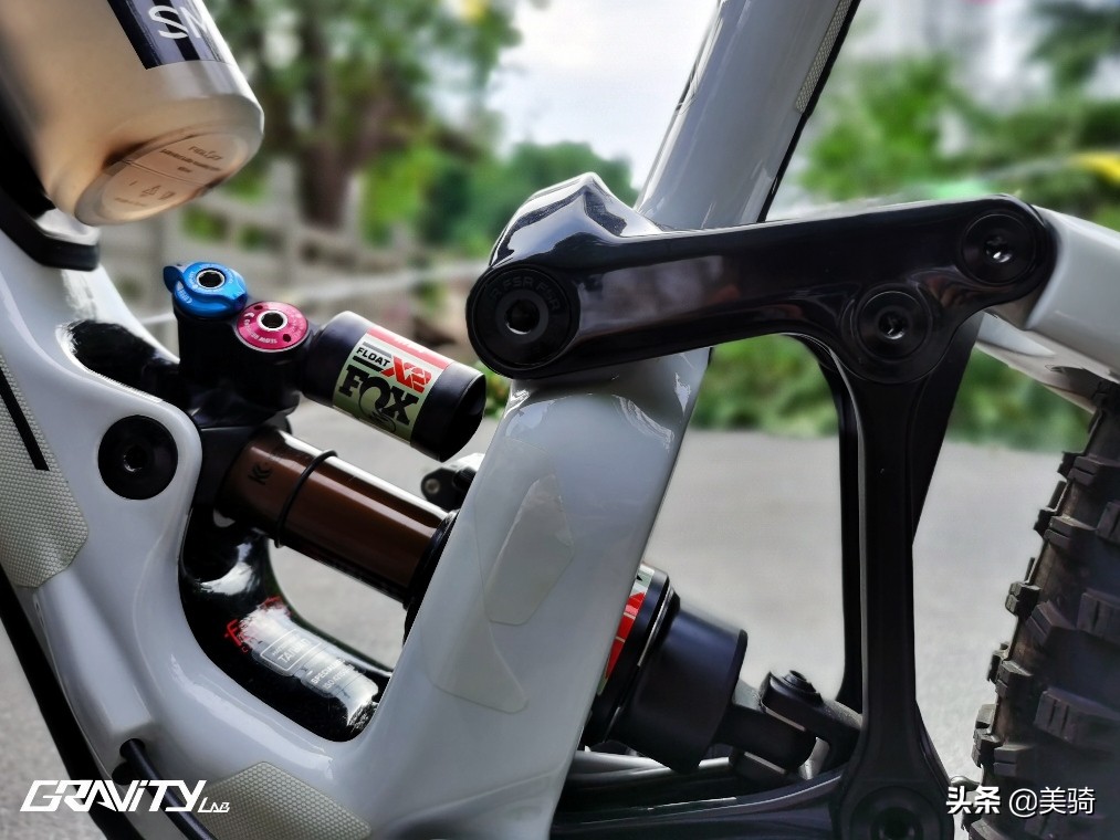 组车志：“裤里裤气”的顶级SpecializedS-WORKSEnduro