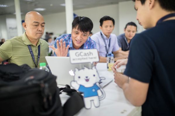 马云通过支付宝赚了多少钱,马云支付宝集福赔钱吗