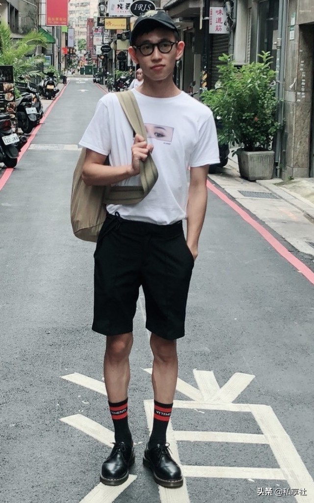 黑色长筒袜穿搭指南,日系穿搭长袜穿法