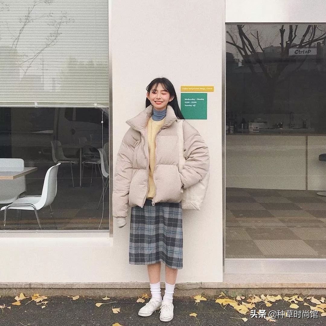 羽绒服裙子洋气,羽绒服裙子穿搭女高级感