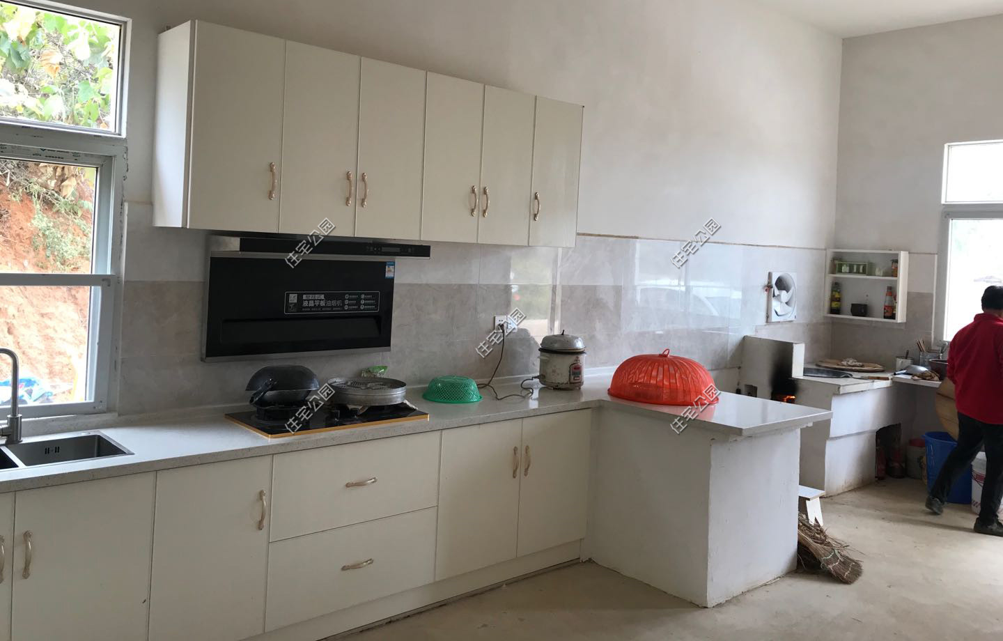 农村装修怎么省钱？湖北张女士有诀窍，学她这么做你也能省10万