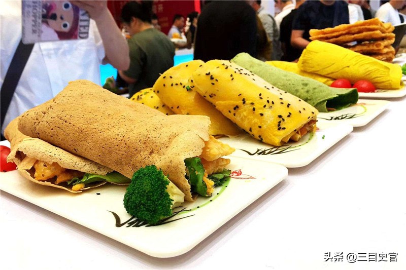 山东煎饼和天津煎饼哪个历史久,天津煎饼和煎饼果子一样吗