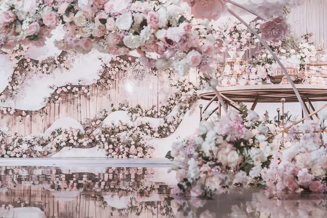 涓滆帪濠氬瀹氬埗鏈嶅姟,涓滆帪濠氬绀兼湇瀹氬埗