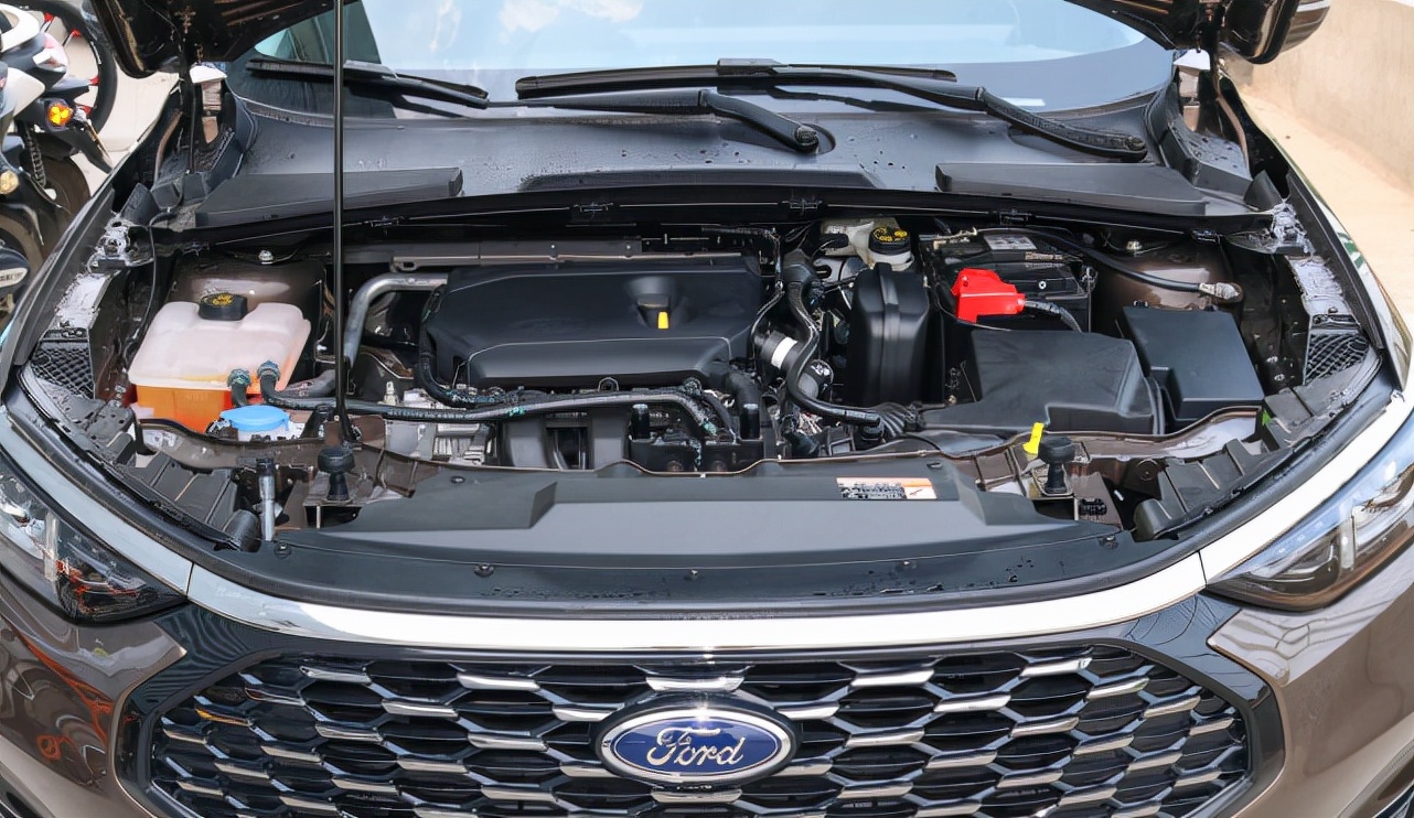 福特福睿斯2015114公里油耗多少,福睿斯2021款1.5l自动钻石版油耗