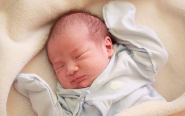 娃的名字太“大”会压运气?老人口中的各种“忌讳”,有深层道理