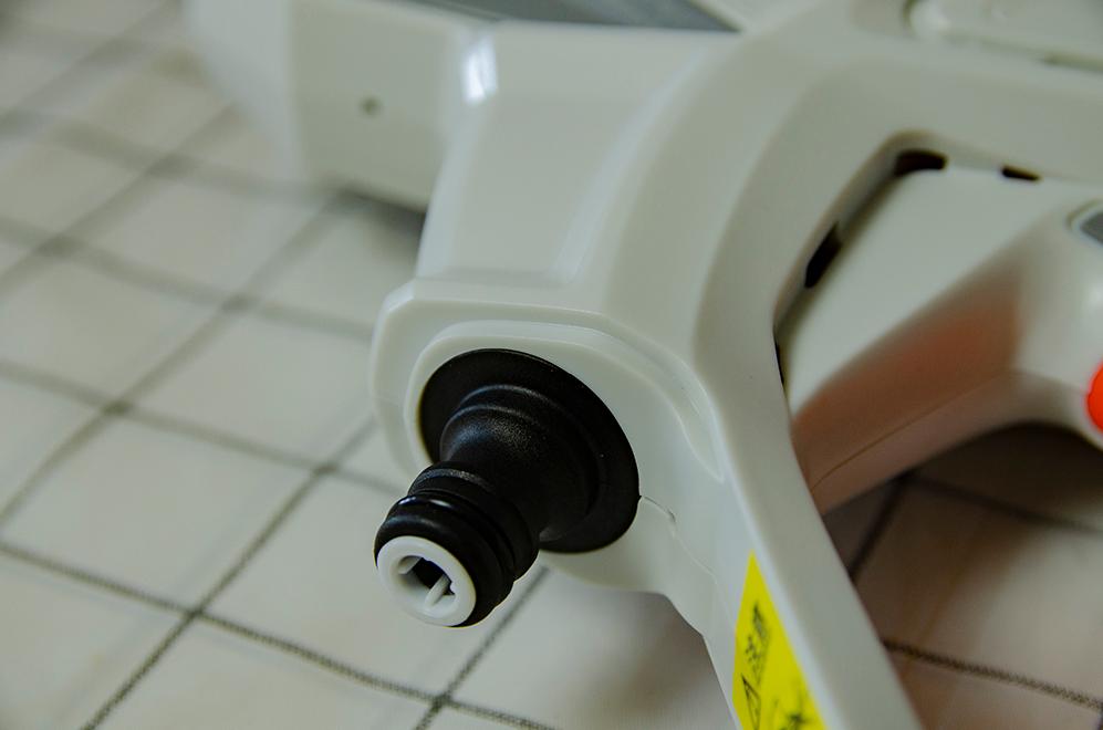 一桶水洗车伤车漆吗,绿田洗车机洗车步骤