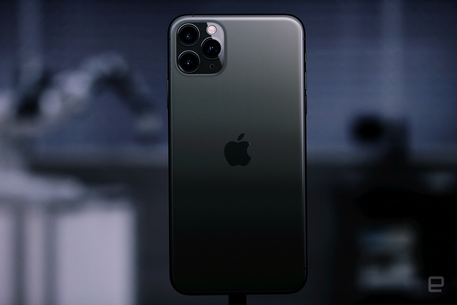 iphone以旧换新成功是什么,用了一年全新的iphone以旧换新