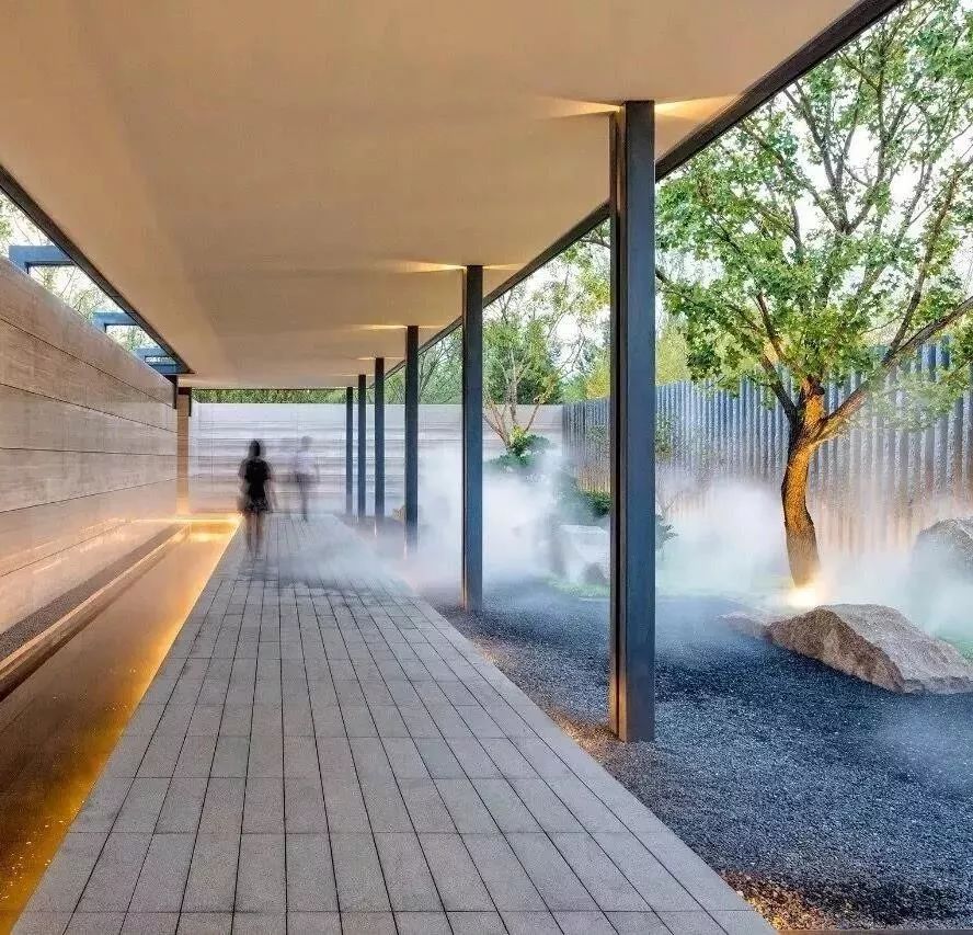 别再见女的就喊美女,见房子就称豪宅,盘一盘上海真正豪宅产品系