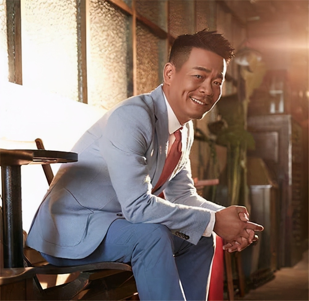 唱而优则演,歌而优则演