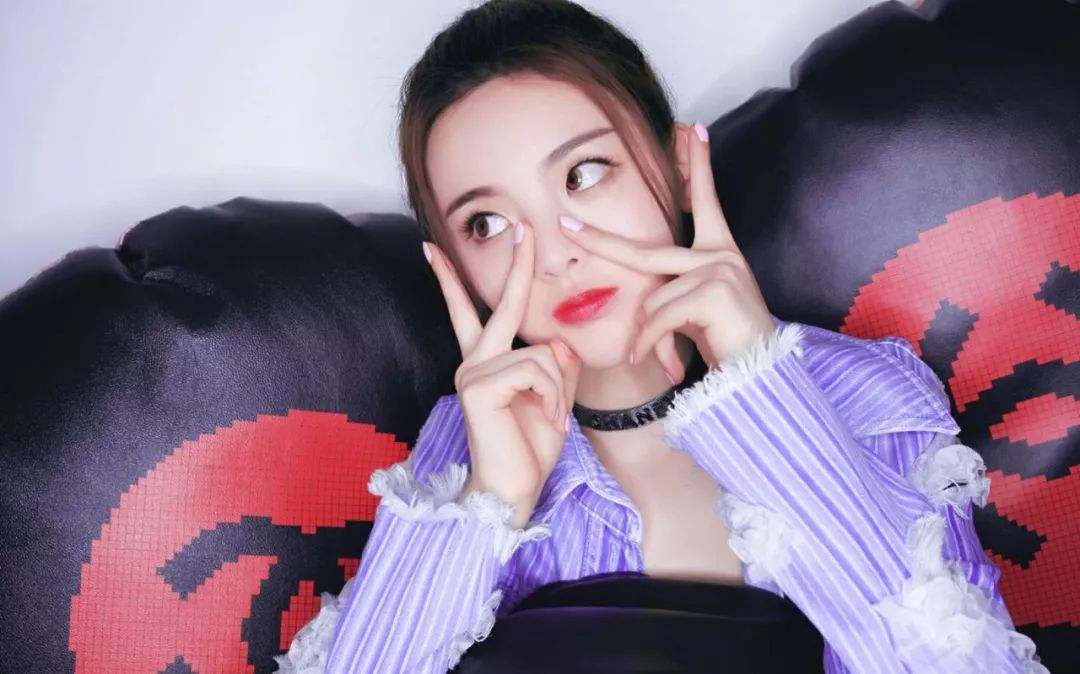 浪漫沙屋杨超越许魏洲,杨超越许魏洲翻拍的电视剧