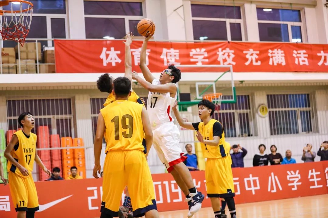 2019-2020赛季十六强,2018-19赛季耐高联赛决赛中场表演