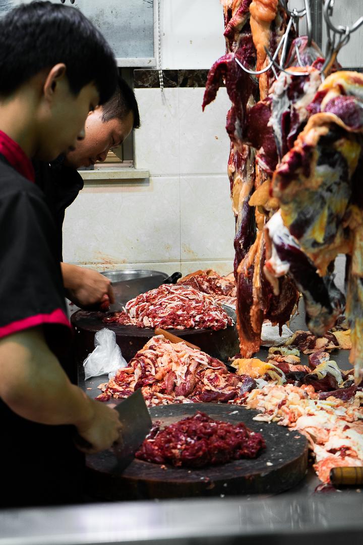 牛肉火锅潮汕人标配,藏在巷子里的潮汕牛肉火锅