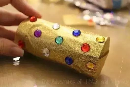 幼儿园新年手工制作大全创意,2022新年画创意手工幼儿园