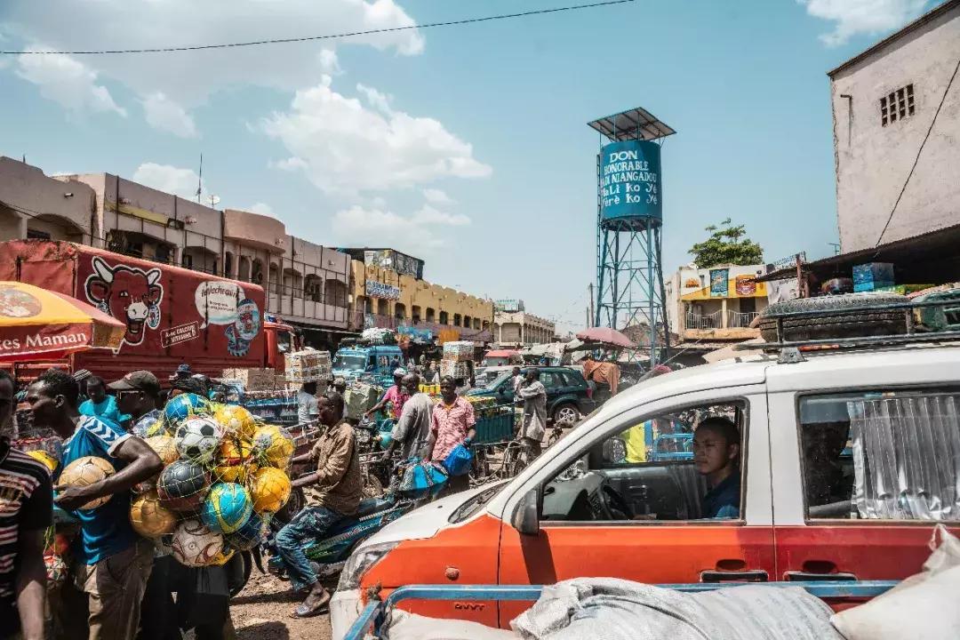 上海到南非海运多少公里,从香港到南非