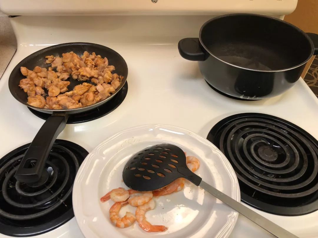 美国西海岸（碰撞）古巴哈瓦那