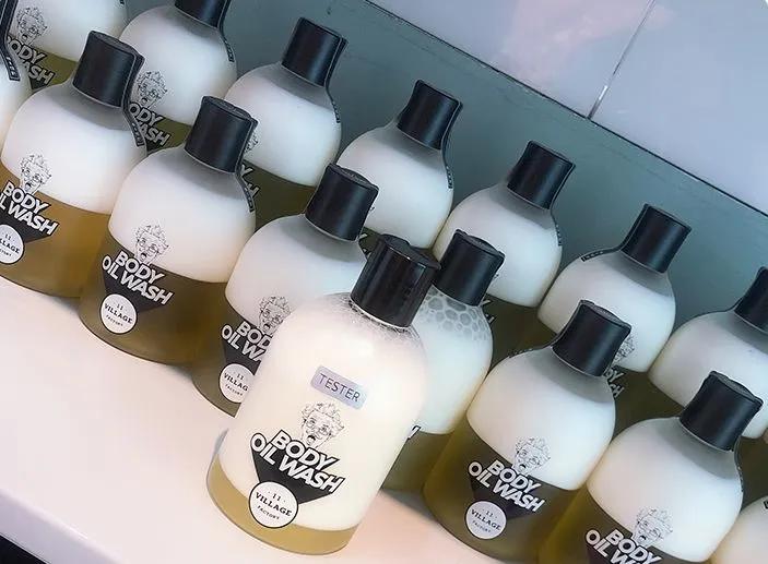 这款会分层的沐浴露好有魔力！李佳琦大呼OMG，洗完澡皮肤水嫩嫩