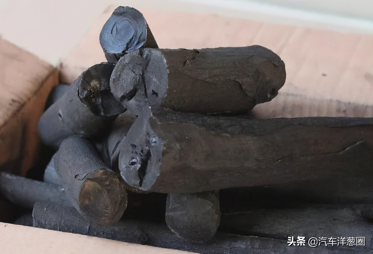 用可乐汽车大灯修复翻新,可乐牙膏翻新汽车大灯