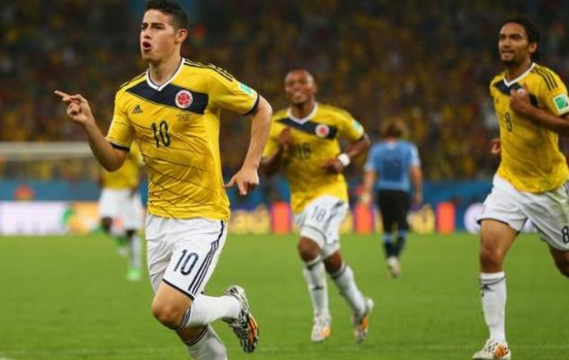 致命的乌龙球：他在世界杯上踢了个乌龙球，回国后被球迷乱枪打死