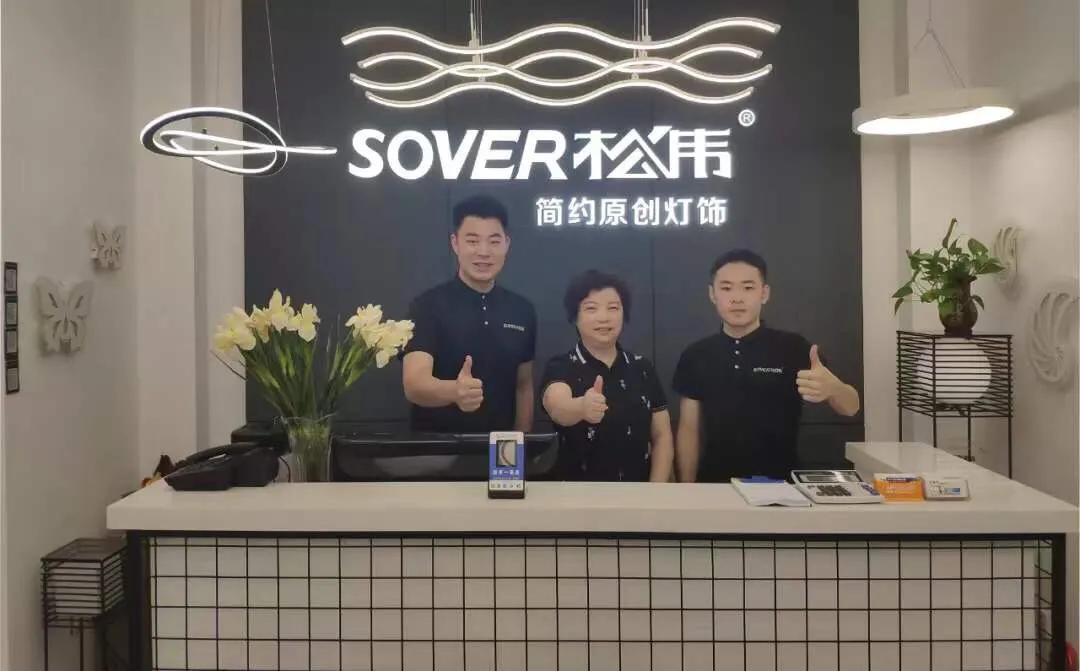 现代灯特点,当下流行主流灯的优缺点