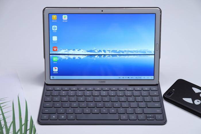 华为平板m6对比ipad2018,19年新款ipad和华为平板m6哪个好