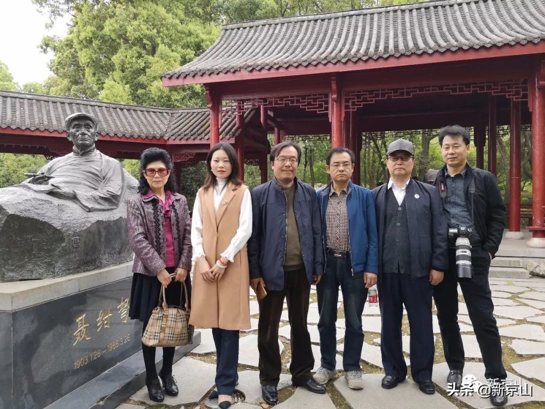 全国百名诗人走进绀弩故乡——京山