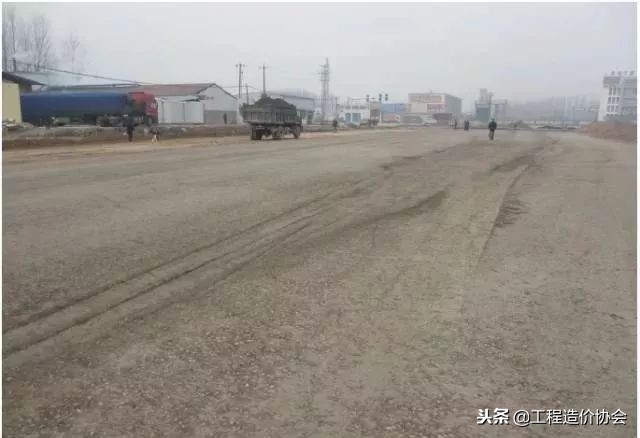 建筑工程质量通病防治手册最新版,市政道路工程质量通病原因