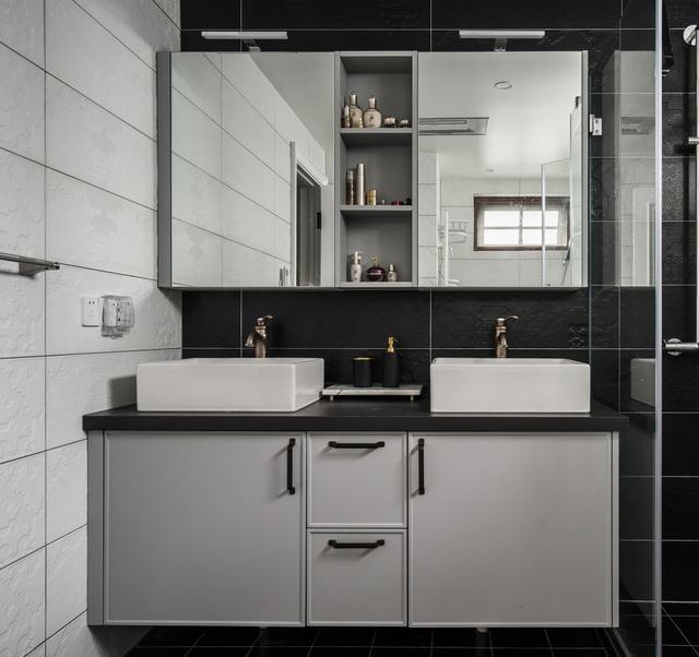 怎么选卫生间花洒马桶和浴柜,卫生间的马桶和淋浴柜怎么选