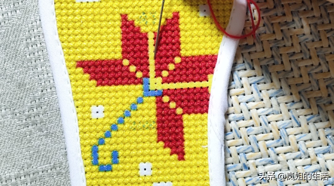 鞋垫十字绣绣好后背面怎么处理,龙凤呈祥十字绣鞋垫背面