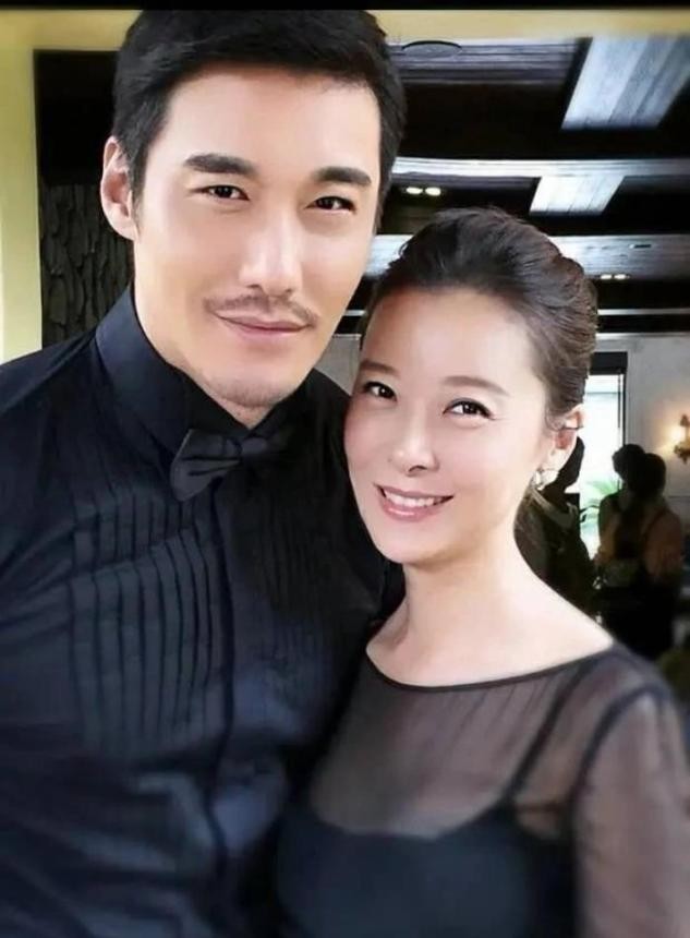 39岁柯蓝近况,柯蓝为啥选择做主持人