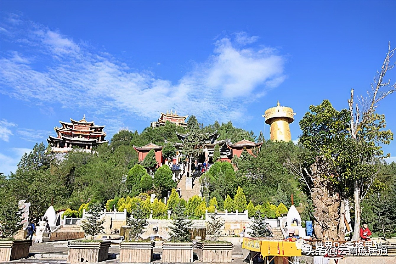 最好的风景在路上云南,有一种山叫云南的山