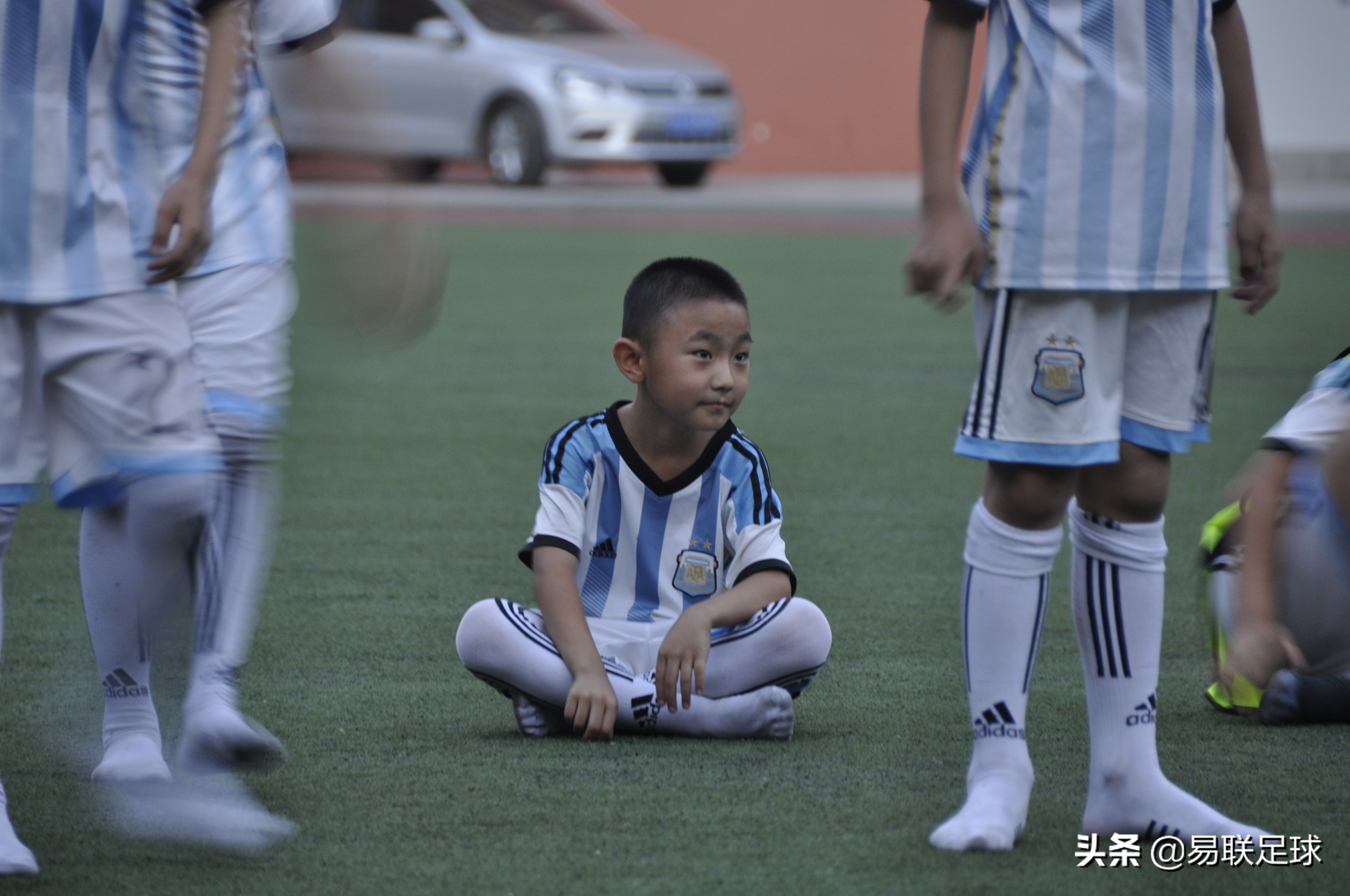 陈戌源谈中国足球青训选材难题，网友：现青训出人才很难