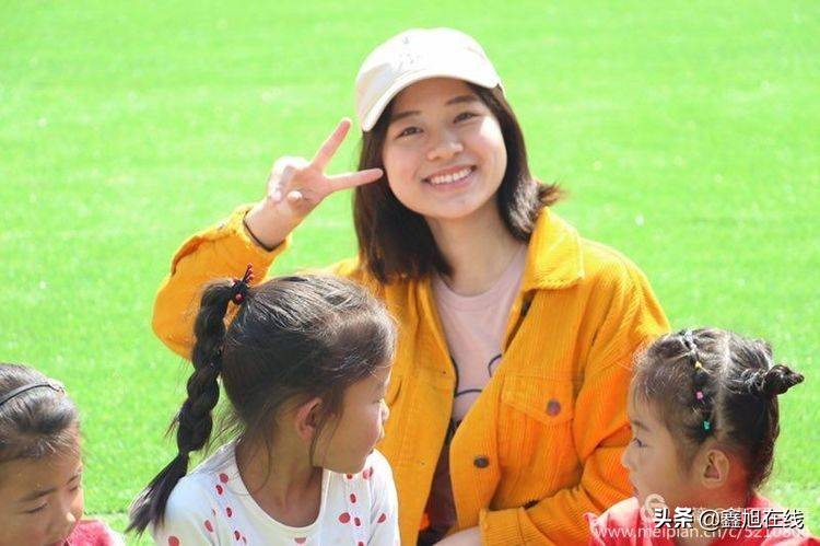 宁波诺丁汉大学闫孟小学,闫孟小学足球场